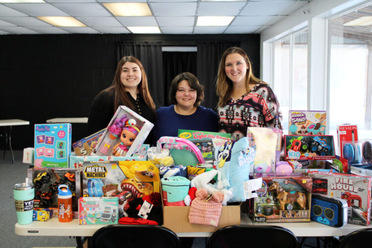 Ace’s Place collects almost $1,000 in gift donations